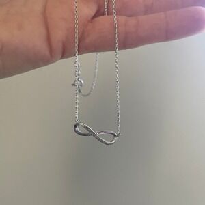 .925 Sterling Silver Infinity Necklace Cubic Zirconium Stones Delicate Chain